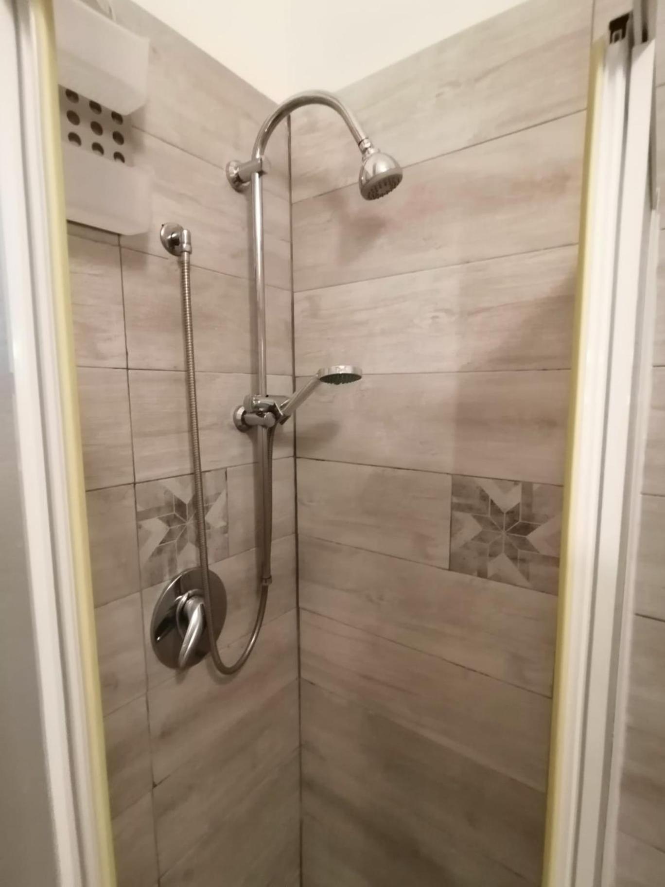 E' Zarellare 2.0 Apartman Nápoly Kültér fotó